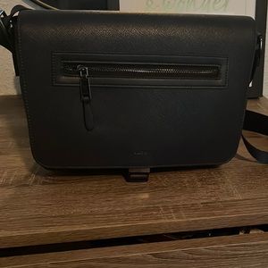 Aldo  Brocckomount Hand bag